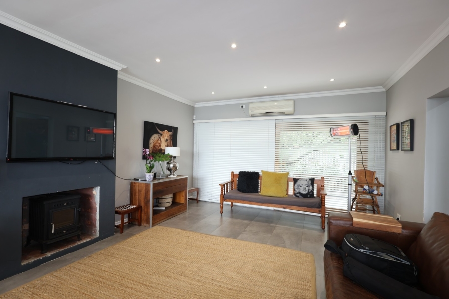 5 Bedroom Property for Sale in Vierlanden Western Cape